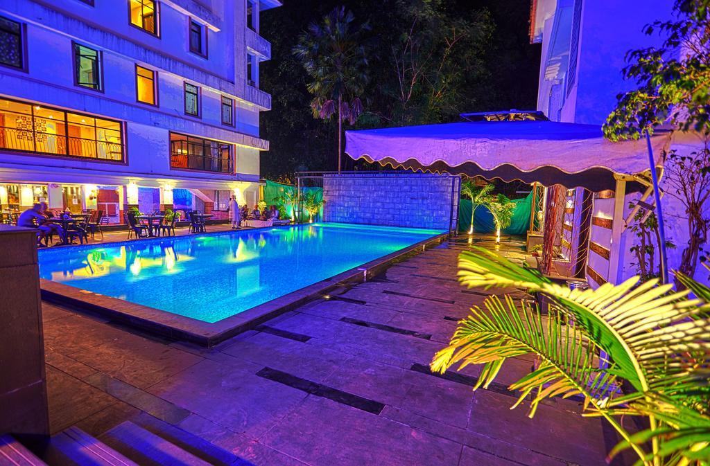 Sunkissed Plaza Hotel Calangute Exterior foto